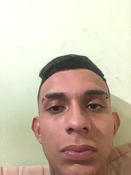 Snapshot of fran777775 chatting on 02.01.26 fran777775 online show from 02.01.26