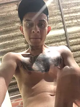 Snapshot of fran777775 chatting on 02.14.26 fran777775 online show from 02.14.26