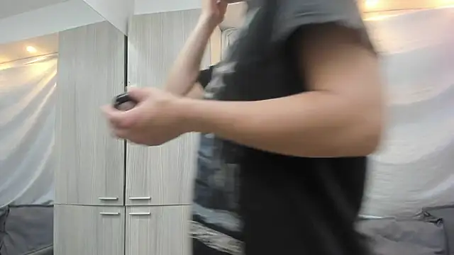 Mhelanny2 online show from 02.27.26