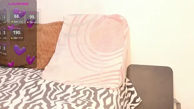 Snapshot of Ammy_isabellaa chatting on 10.28.25 Ammy isabellaa online show from 10.28.25