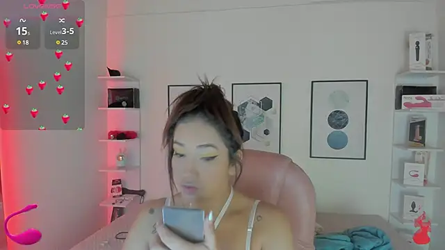 cristal  hot 1 online show from 01.28.25