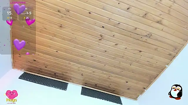 cristal  hot 1 online show from 02.23.25