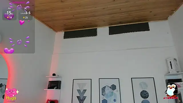 cristal  hot 1 online show from 02.28.25