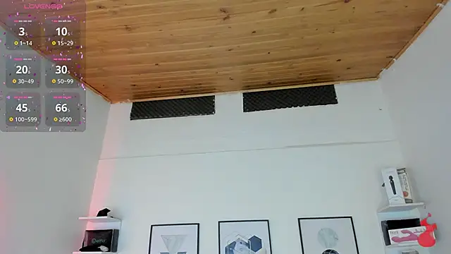 cristal  hot 1 online show from 03.17.25