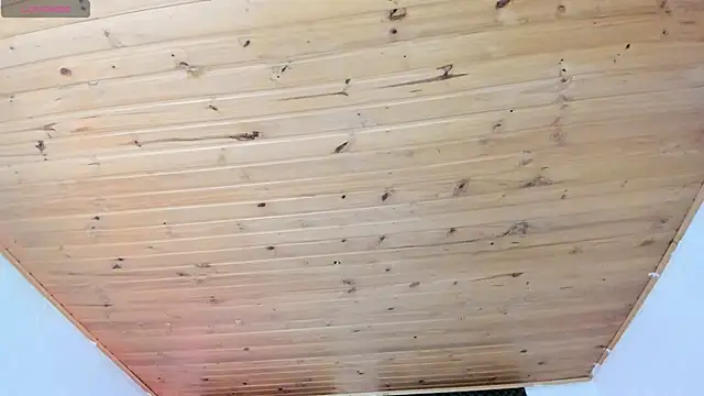 cristal  hot 1 online show from 03.18.25