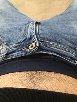 MoochedTape online show from 12.11.24