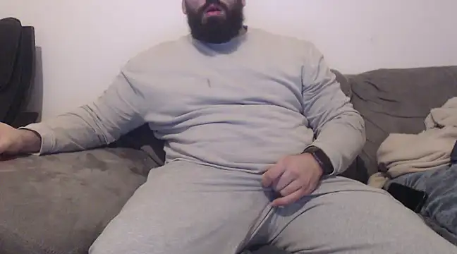 hugemachohandsome online show from 02.07.25