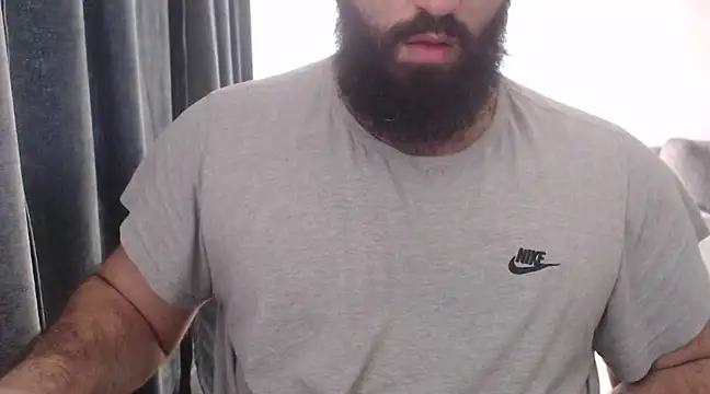 hugemachohandsome online show from 03.01.25