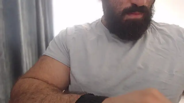 hugemachohandsome online show from 09.13.25