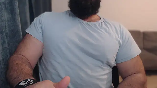 hugemachohandsome online show from 11.21.25