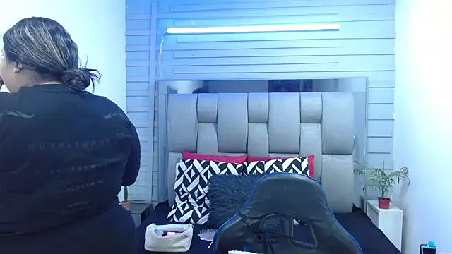 evelin zaens online show from 03.28.26