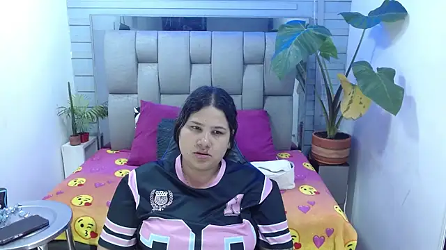 evelin zaens online show from 04.14.26