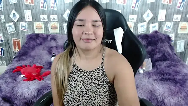 SaraCrow online show from 01.20.25