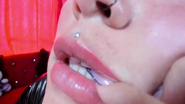 Snapshot of _kalypso_ chatting on 02.18.26 kalypso online show from 02.18.26