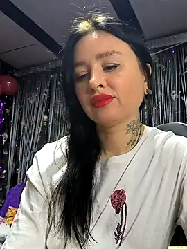 KikiXRed online show from 02.16.26