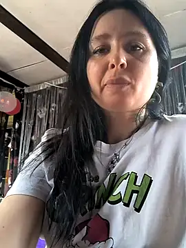 KikiXRed online show from 03.16.26