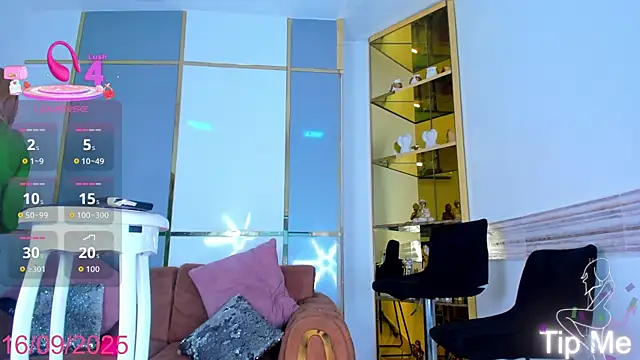 EmmaHills Sex online show from 09.16.25