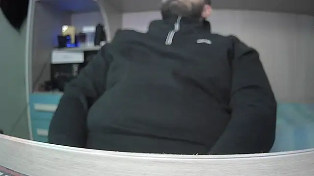 michele1500 online show from 12.17.25