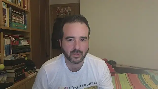 curiosillo83 online show from 12.15.25