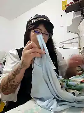 Snapshot of Sakura_0505 chatting on 12.06.24 Sakura 0505 online show from 12.06.24