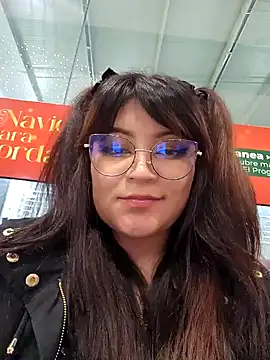 Snapshot of Sakura_0505 chatting on 12.20.24 Sakura 0505 online show from 12.20.24