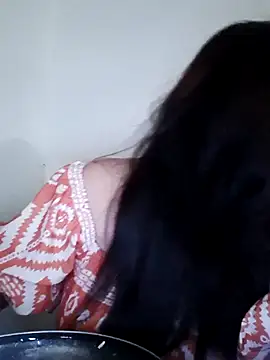 Snapshot of Sakura_0505 chatting on 12.20.24 Sakura 0505 online show from 12.20.24