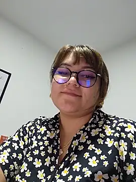 Snapshot of Sakura_0505 chatting on 10.02.25 Sakura 0505 online show from 10.02.25