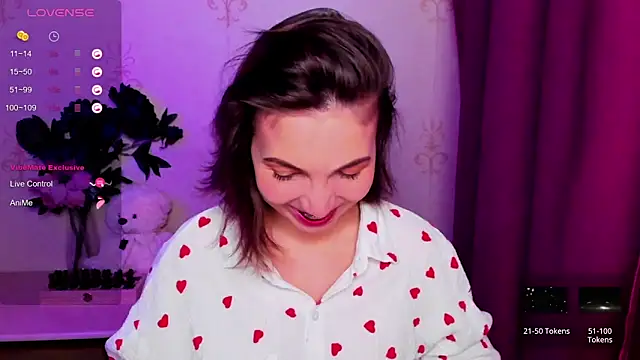 Snapshot of KindHazelHere_ chatting on 02.24.26 KindHazelHere online show from 02.24.26