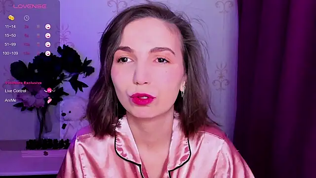 KindHazelHere  online show from 03.04.26