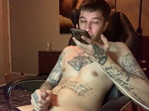 Snapshot of Bwcjoshbanks chatting on 05.23.26 Bwcjoshbanks online show from 05.23.26
