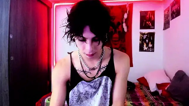 dussk  online show from 12.13.24