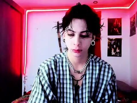 dussk  online show from 12.20.24