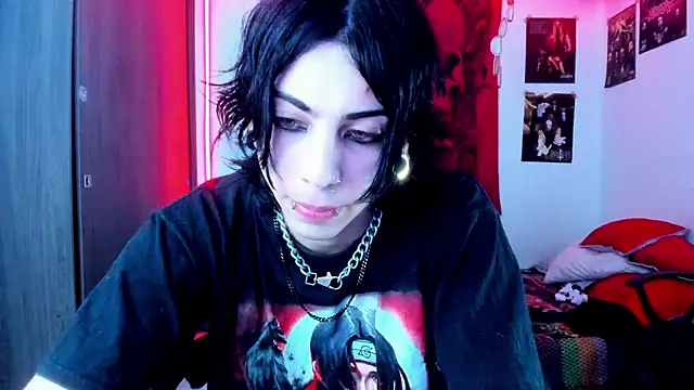dussk  online show from 02.13.25