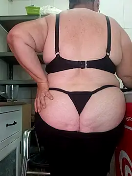 Snapshot of eroticjessitop chatting on 07.13.26 eroticjessitop online show from 07.13.26