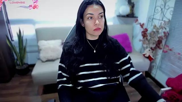 Lunlunera online show from 10.26.25