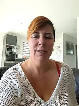 Snapshot of Evalibertinesexy chatting on 11.08.25 Evalibertinesexy online show from 11.08.25