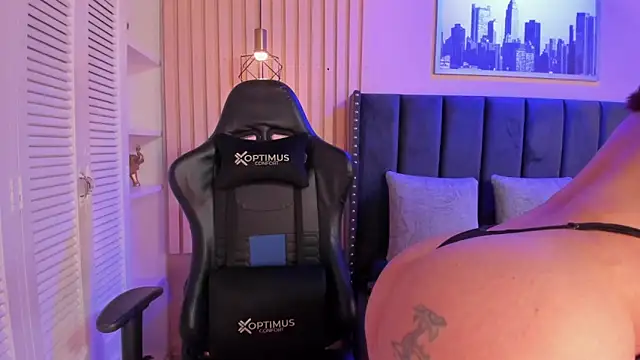 ashlye miller  online show from 09.11.25