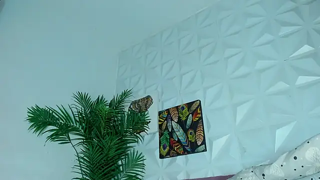 Hellen Sky online show from 11.26.25