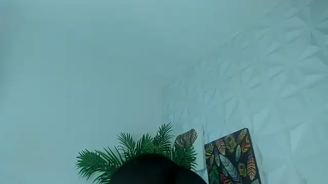 Hellen Sky online show from 01.12.26