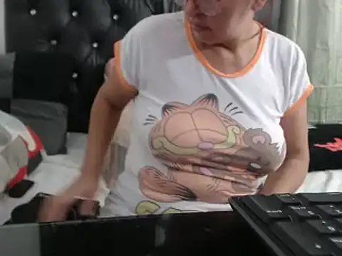 jellyfishhot online show from 02.16.25