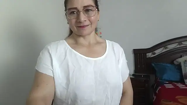 ruby-milf1 online show from 12.12.24