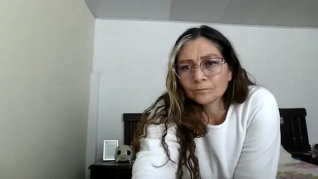 ruby-milf1 online show from 09.08.25