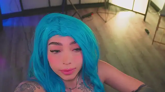 Snapshot of isa_red_hair chatting on 02.22.26 isa red hair online show from 02.22.26