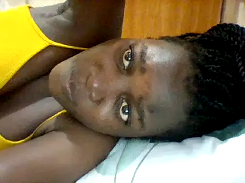 Snapshot of Alessandrajenna chatting on 02.12.25 Alessandrajenna online show from 02.12.25