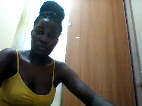 Snapshot of Alessandrajenna chatting on 02.13.25 Alessandrajenna online show from 02.13.25