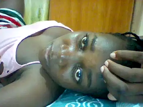 Snapshot of Alessandrajenna chatting on 03.07.25 Alessandrajenna online show from 03.07.25