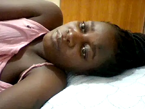 Snapshot of Alessandrajenna chatting on 03.10.25 Alessandrajenna online show from 03.10.25