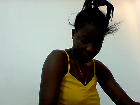 Snapshot of Alessandrajenna chatting on 02.17.26 Alessandrajenna online show from 02.17.26