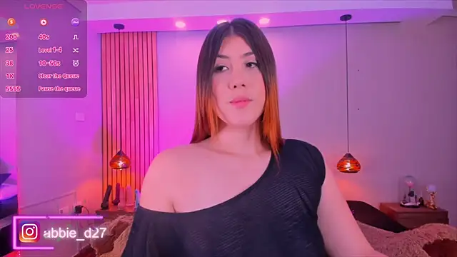 Snapshot of AbbieEdmond chatting on 12.02.25 AbbieEdmond online show from 12.02.25