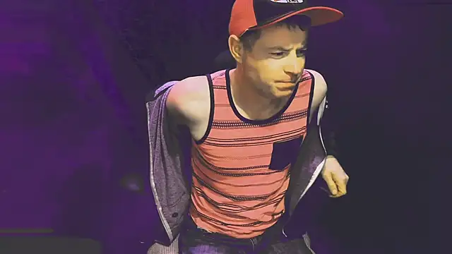 Snapshot of GymyXY chatting on 02.28.25 GymyXY online show from 02.28.25